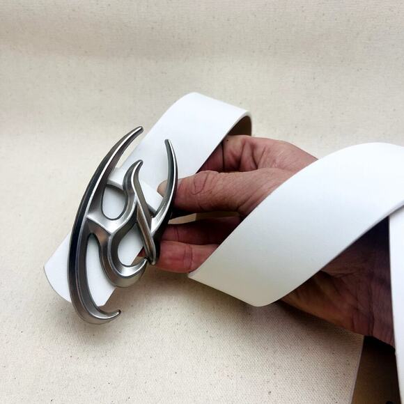 y2k 2000s chrome star futuristic cross emblem white grunge silver emo belt - Picture 2 of 5